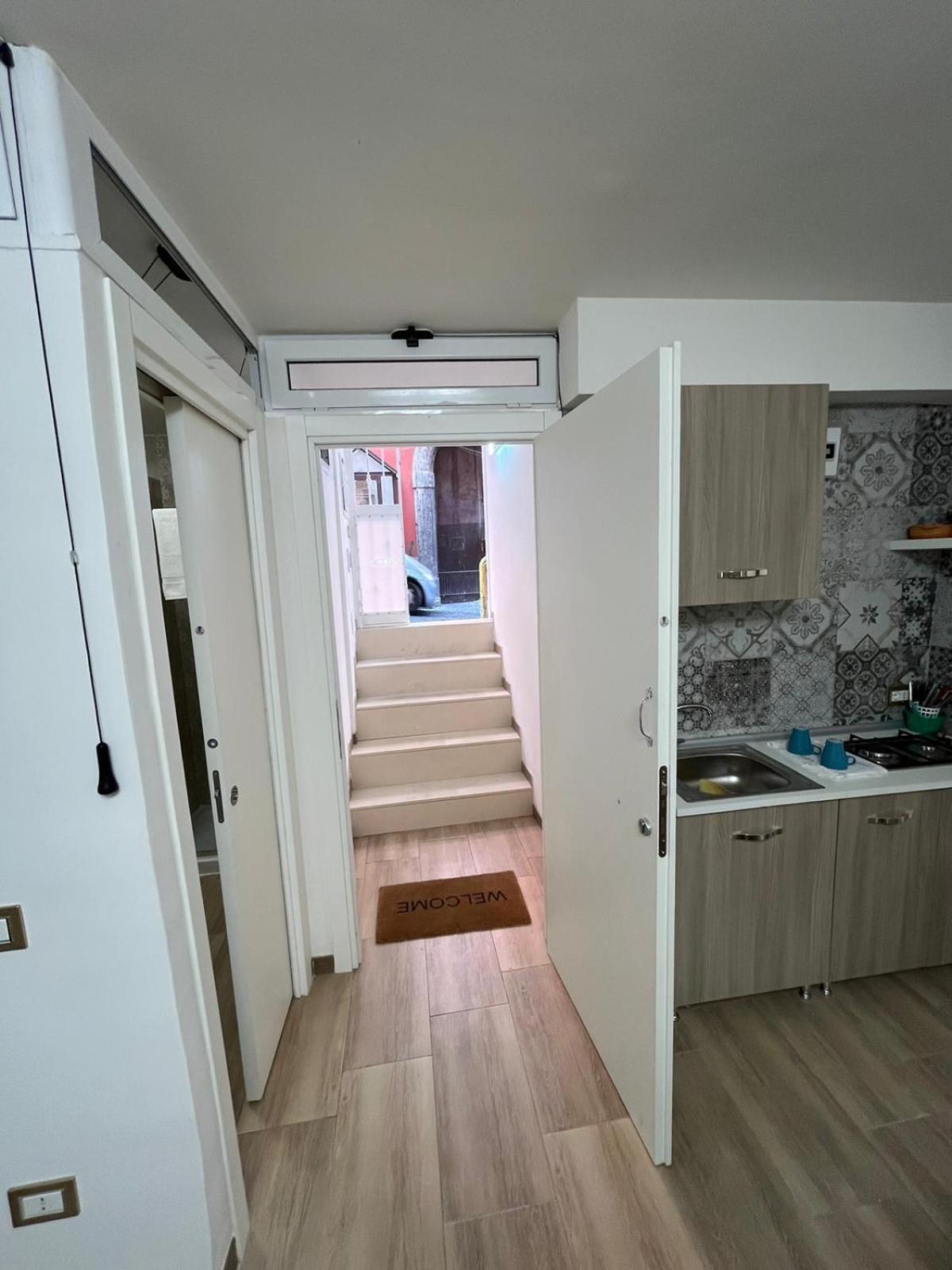 Brother'S 50 Apartment Наполи Екстериор снимка